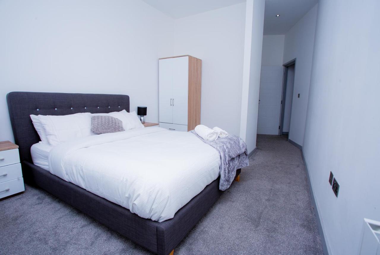 Spacious Urban City Apartment Донкастер Экстерьер фото